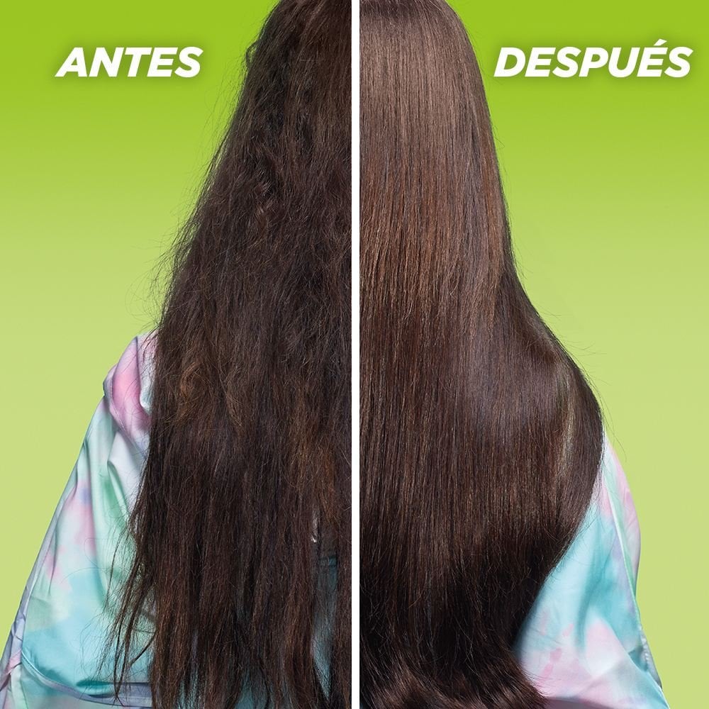 Antes y después de tratamiento para cabello esponjado