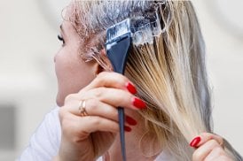 Descubre como teñir el cabello en casa