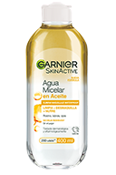 Agua Micelar en Aceite