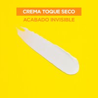 Protector solar facial efecto mate toque seco