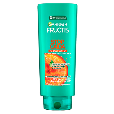 Acondicionador Garnier Fructis Stop Caída Crece Fuerte con vitamina C° que reduce la caída del pelo con formula vegana